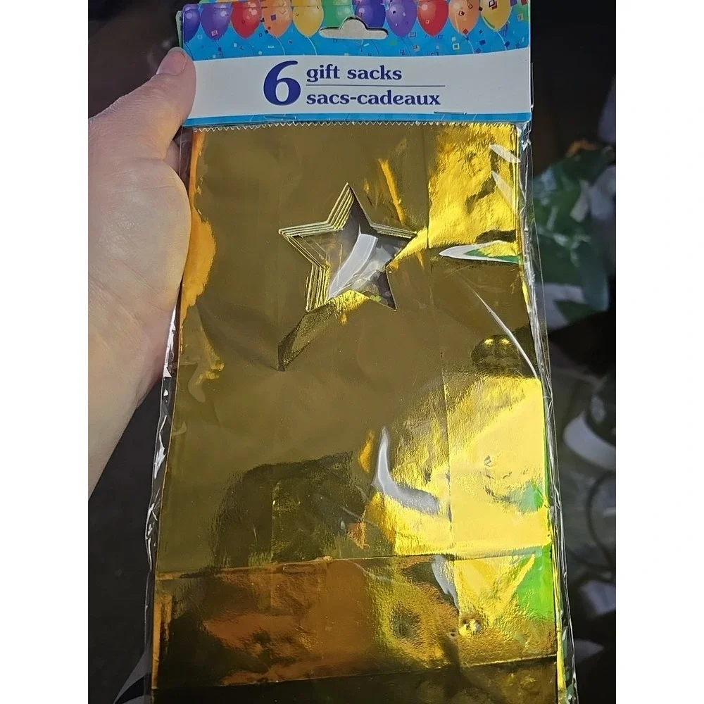 Party Bags Gift Sacks w/ Star Cut Out * Shiny Gold Sparkle 6 Count Bags Lot Of 4